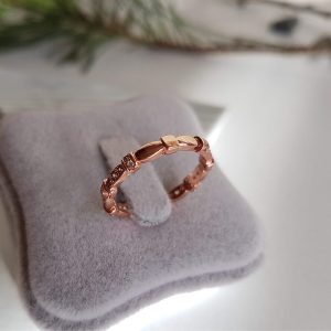 rose gold ring